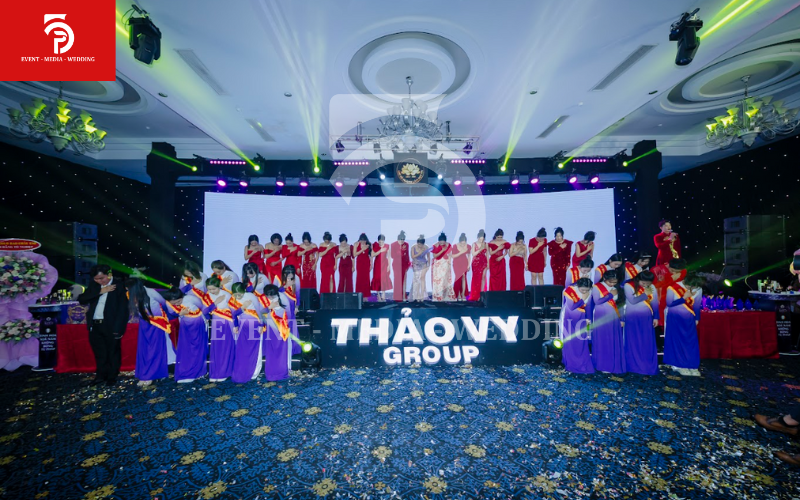 chi phí tổ chức hội nghị khách hàng