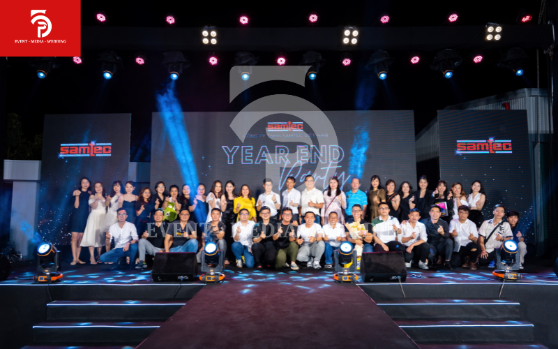 NHỮNG HOẠT ĐỘNG GẮN KẾT NỘI BỘ TRONG YEAR END PARTY KHIẾN NHÂN VIÊN “CHÁY” HẾT MÌNH